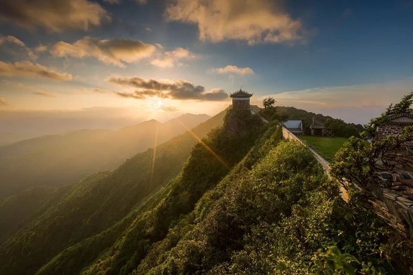 巍宝山徒步弥渡太极山赏梨花杜鹃花 - 第1页 - 云南 - 8264户外