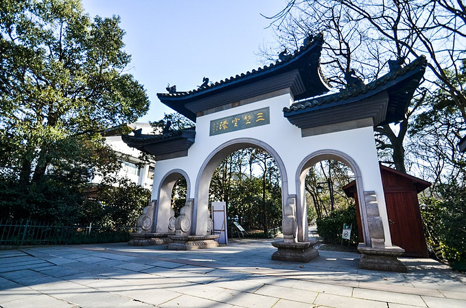 杭州白乐桥西湖边的汉唐古村落
