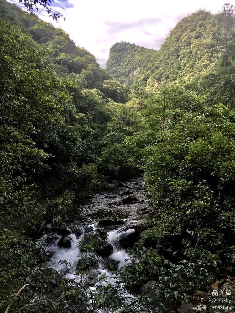 永州都庞岭千家峒大泊水瀑布