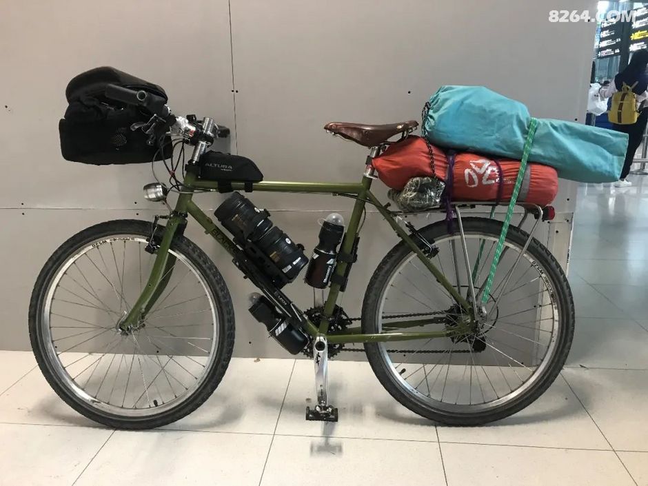 短扎带一条1,工具(不能托运),乔太棒黑雪lht,内胎1,外胎自行车装备