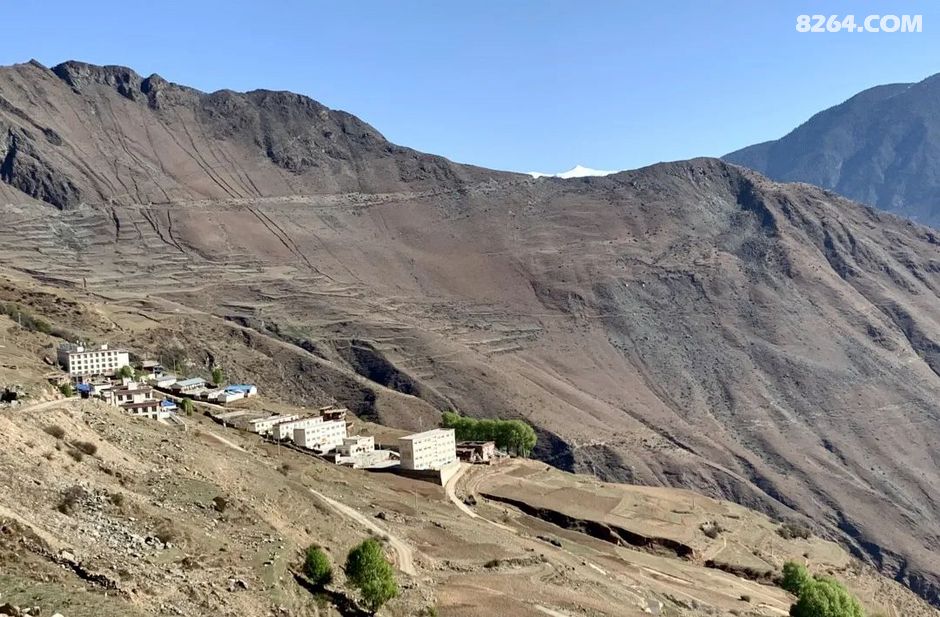 秘境贡觉探访三岩地区