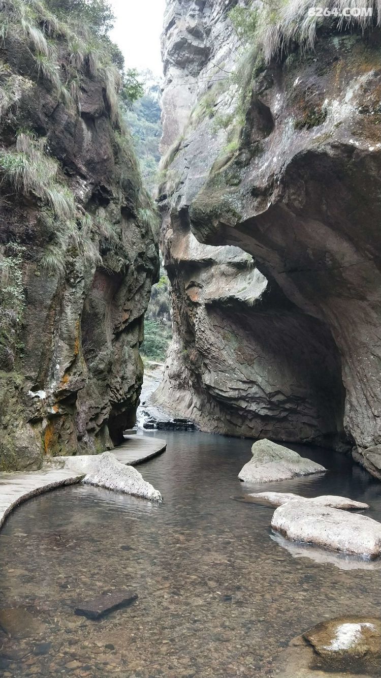 温岭峨眉山上堡山南嵩岩