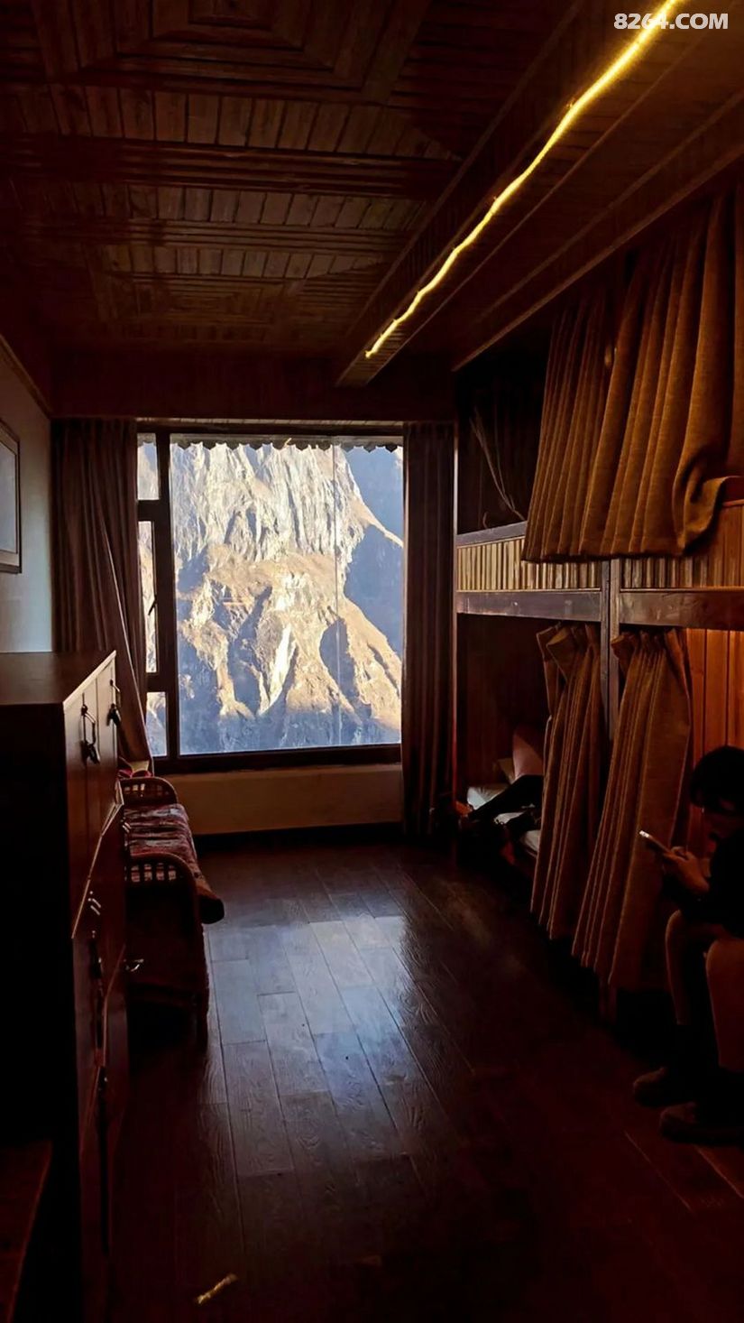 1648606861711 - 徒步登山 穿越攀岩 雪山步道 户外路线 在野 去没有天花板的地方