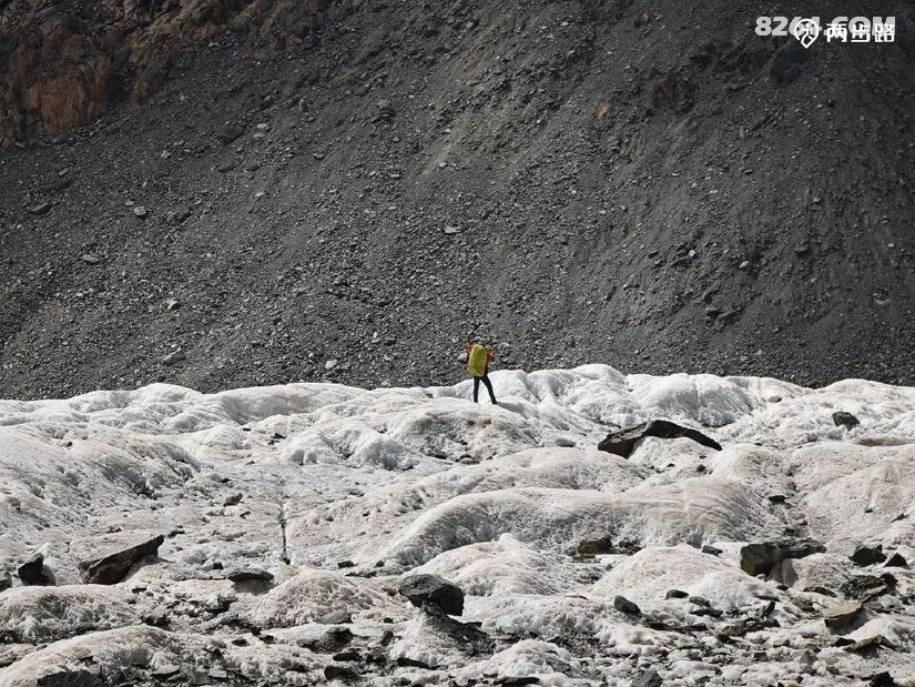 1752647897850 - 徒步登山 穿越攀岩 雪山步道 户外路线 在野 去没有天花板的地方