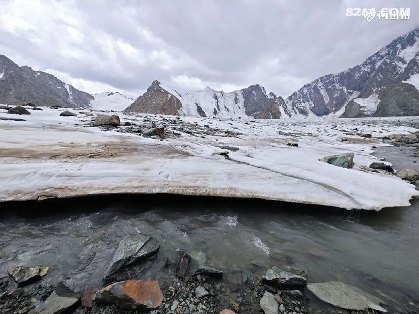 1752647906376 - 徒步登山 穿越攀岩 雪山步道 户外路线 在野 去没有天花板的地方