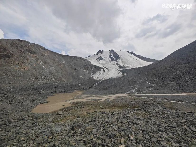 1752647980570 - 徒步登山 穿越攀岩 雪山步道 户外路线 在野 去没有天花板的地方
