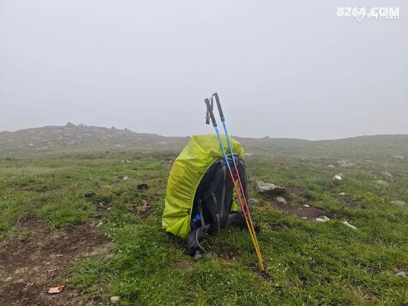 1752647996304 - 徒步登山 穿越攀岩 雪山步道 户外路线 在野 去没有天花板的地方