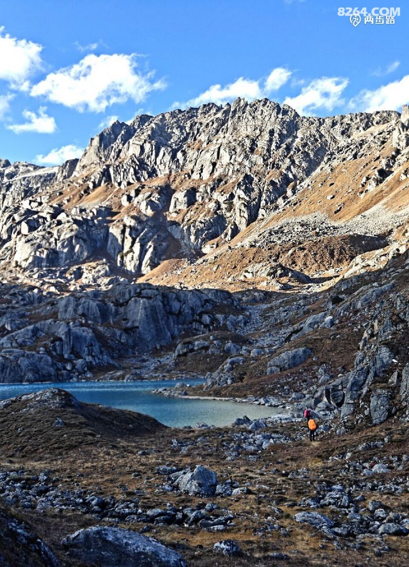 1763348389171 - 徒步登山 穿越攀岩 雪山步道 户外路线 在野 去没有天花板的地方