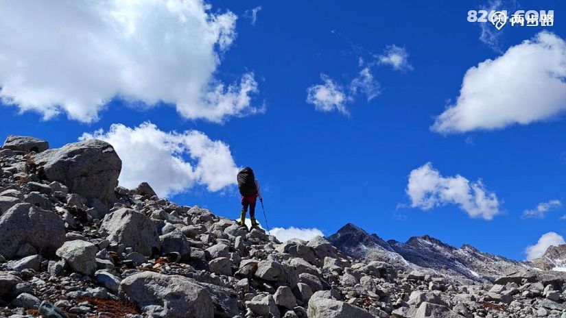 1763348395675 - 徒步登山 穿越攀岩 雪山步道 户外路线 在野 去没有天花板的地方
