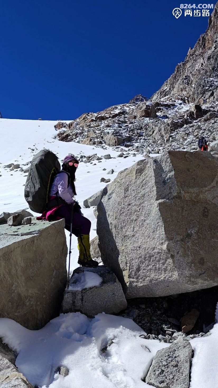 1763348457300 - 徒步登山 穿越攀岩 雪山步道 户外路线 在野 去没有天花板的地方