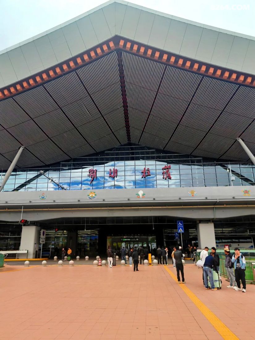 1782883989924 - 旅行杂谈 文化历史 民俗人文 交通贴士 在野 去没有天花板的地方