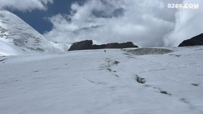 1784088279927 - 徒步登山 穿越攀岩 雪山步道 户外路线 在野 去没有天花板的地方