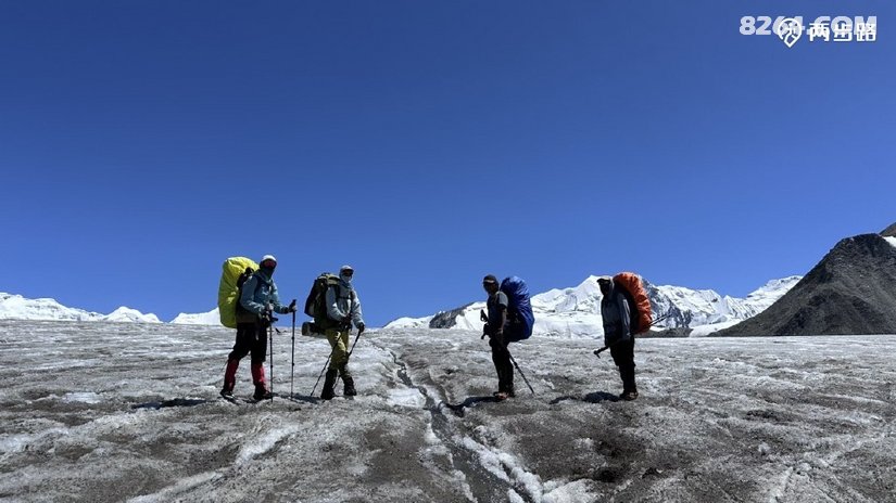1784088309376 - 徒步登山 穿越攀岩 雪山步道 户外路线 在野 去没有天花板的地方