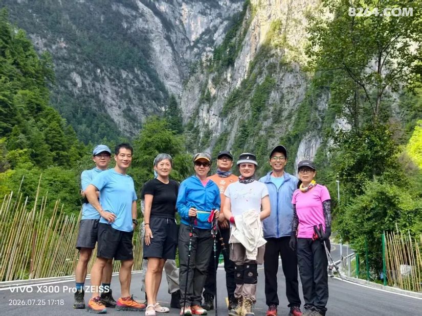 1786416910768 - 徒步登山 穿越攀岩 雪山步道 户外路线 在野 去没有天花板的地方