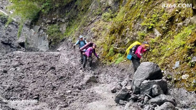 1786417232980 - 徒步登山 穿越攀岩 雪山步道 户外路线 在野 去没有天花板的地方