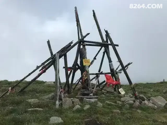 1786777017963 - 徒步登山 穿越攀岩 雪山步道 户外路线 在野 去没有天花板的地方
