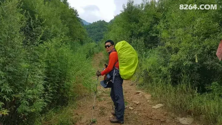 1786777025655 - 徒步登山 穿越攀岩 雪山步道 户外路线 在野 去没有天花板的地方
