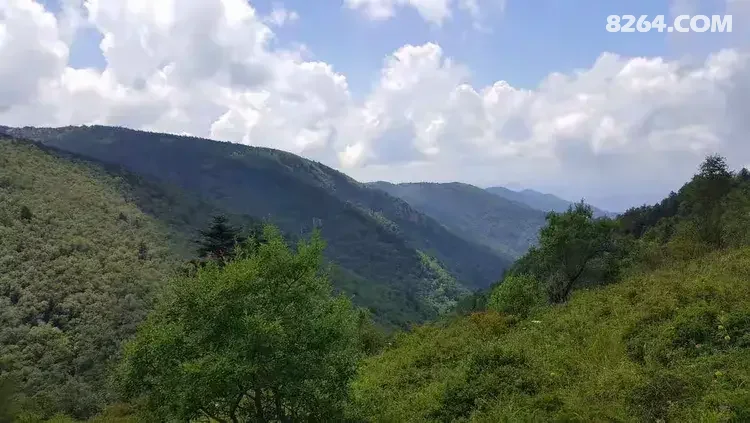 1786777036400 - 徒步登山 穿越攀岩 雪山步道 户外路线 在野 去没有天花板的地方