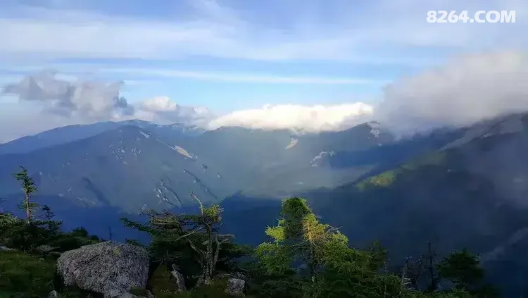 1786777041626 - 徒步登山 穿越攀岩 雪山步道 户外路线 在野 去没有天花板的地方
