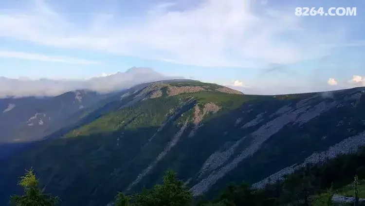 1786777045436 - 徒步登山 穿越攀岩 雪山步道 户外路线 在野 去没有天花板的地方