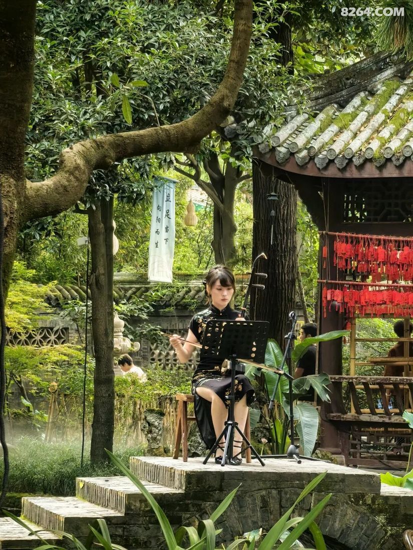 1787206741809 - 旅行杂谈 文化历史 民俗人文 交通贴士 在野 去没有天花板的地方