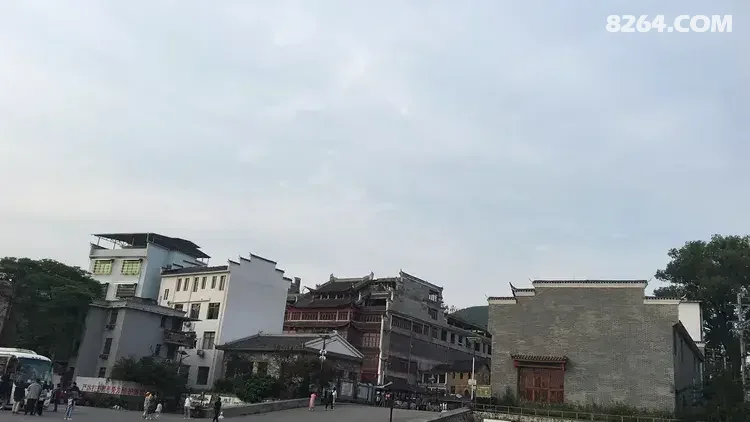 1789442461425 - 旅行杂谈 文化历史 民俗人文 交通贴士 在野 去没有天花板的地方