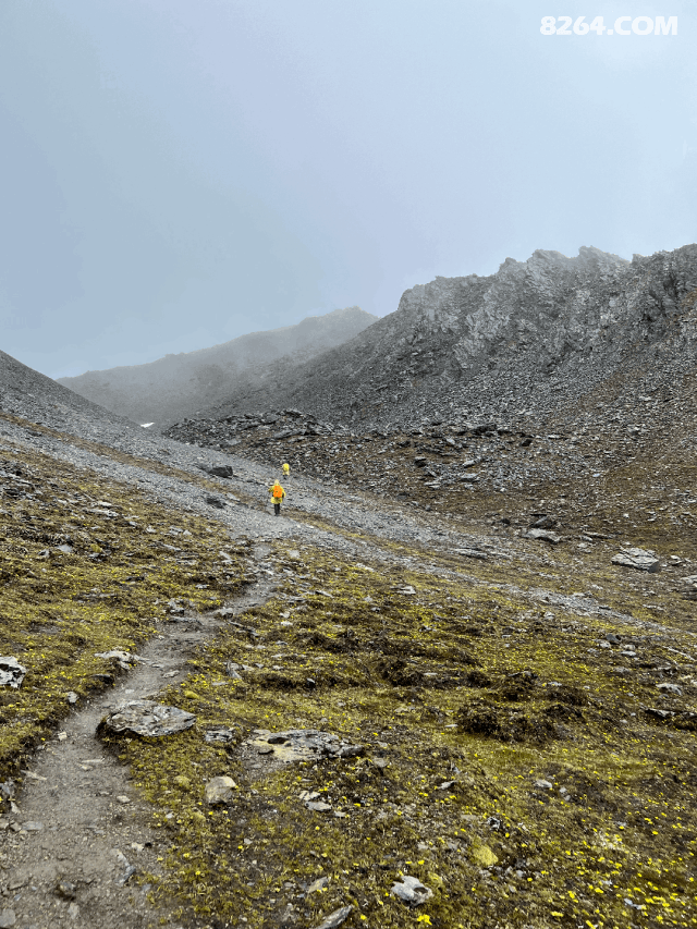 1789449011250 - 徒步登山 穿越攀岩 雪山步道 户外路线 在野 去没有天花板的地方