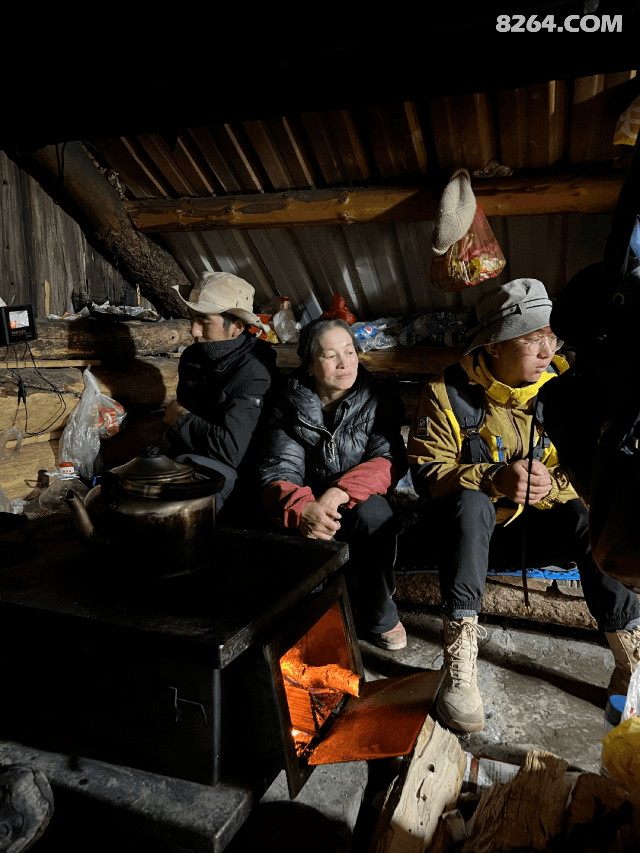 1789449120984 - 徒步登山 穿越攀岩 雪山步道 户外路线 在野 去没有天花板的地方