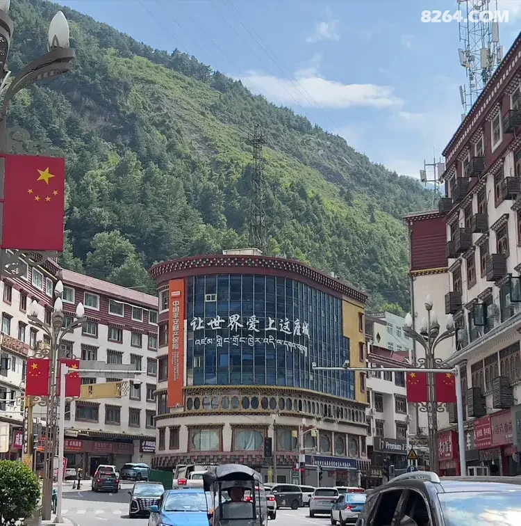 1789882635938 - 旅行杂谈 文化历史 民俗人文 交通贴士 在野 去没有天花板的地方