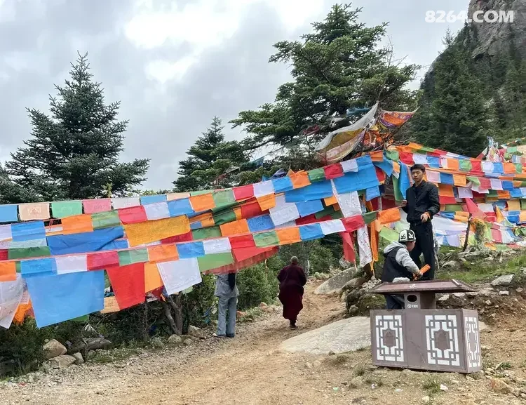 1789882643401 - 旅行杂谈 文化历史 民俗人文 交通贴士 在野 去没有天花板的地方