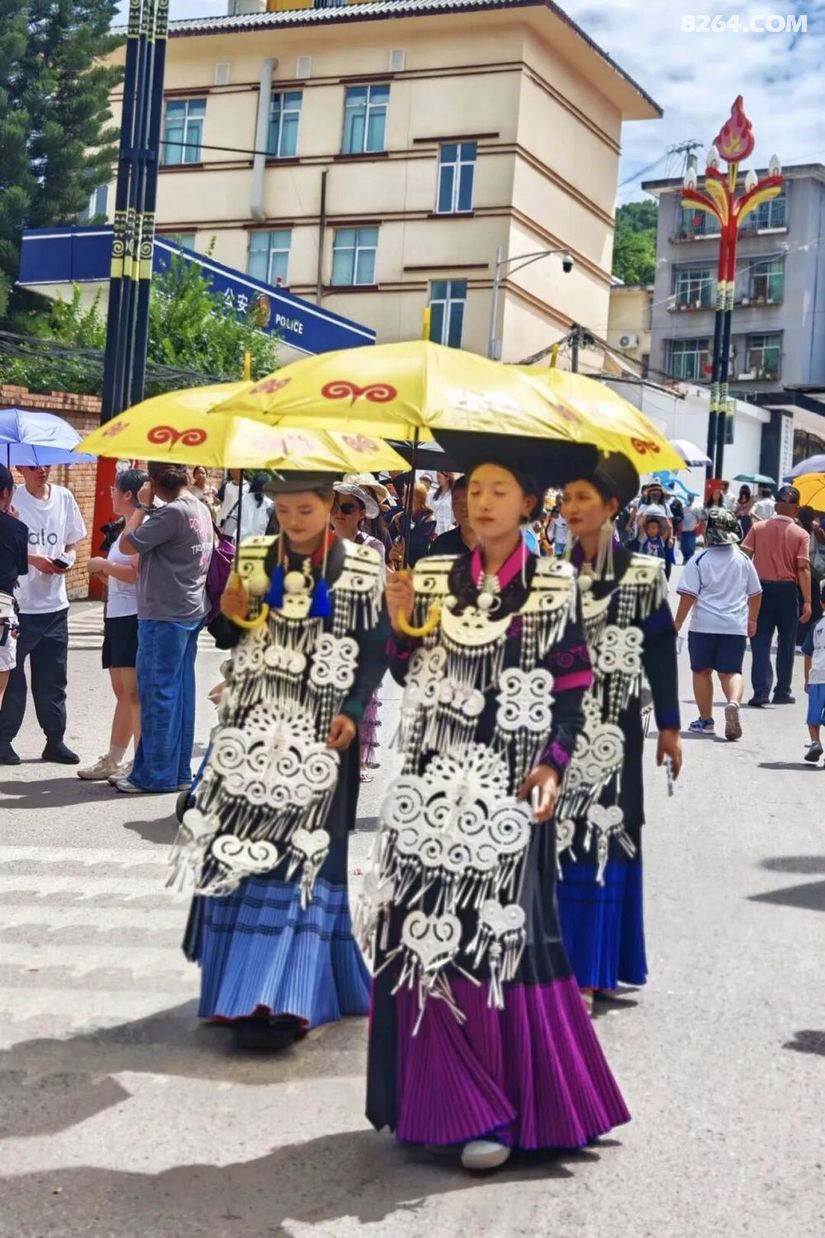 1790476964636 - 旅行杂谈 文化历史 民俗人文 交通贴士 在野 去没有天花板的地方