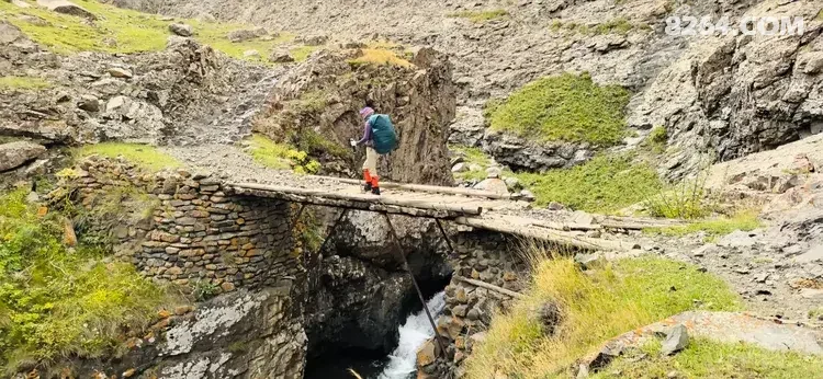 1790564884730 - 徒步登山 穿越攀岩 雪山步道 户外路线 在野 去没有天花板的地方