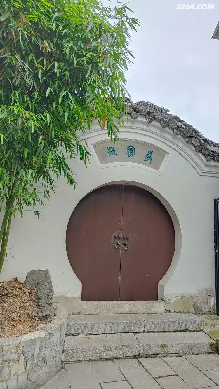 1790745456539 - 徒步登山 穿越攀岩 雪山步道 户外路线 在野 去没有天花板的地方