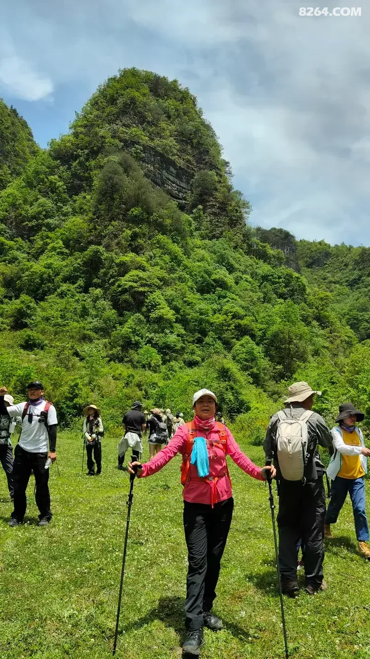 1790745459300 - 徒步登山 穿越攀岩 雪山步道 户外路线 在野 去没有天花板的地方