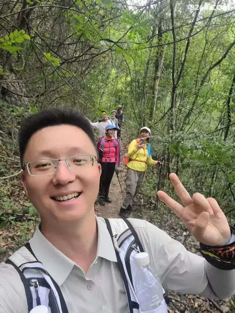 1790745479211 - 徒步登山 穿越攀岩 雪山步道 户外路线 在野 去没有天花板的地方