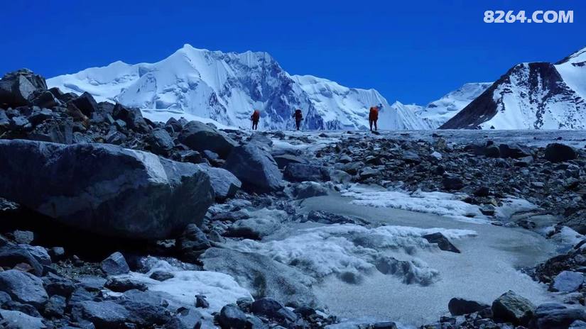 1790751421622 - 徒步登山 穿越攀岩 雪山步道 户外路线 在野 去没有天花板的地方