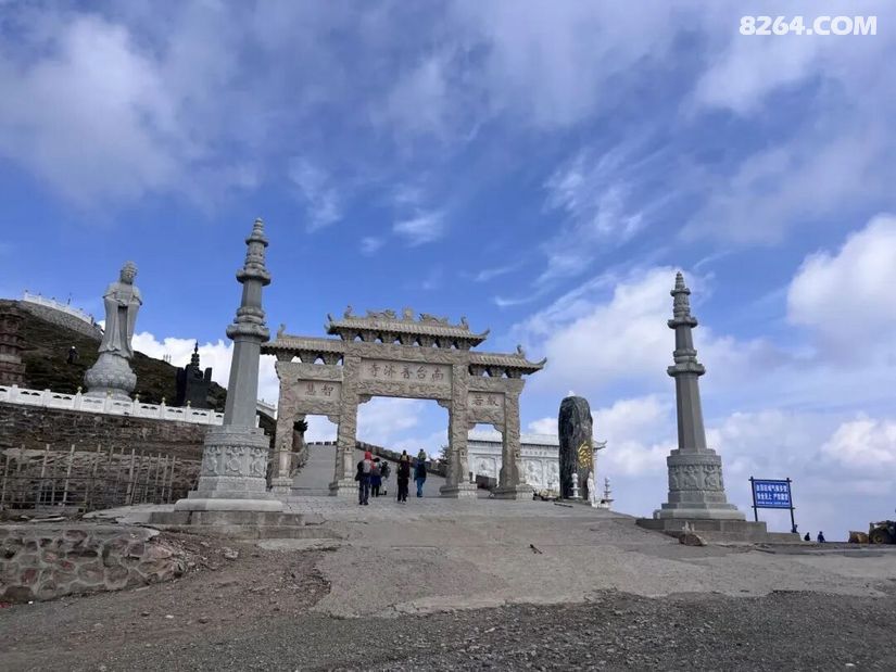 1791437911299 - 旅行杂谈 文化历史 民俗人文 交通贴士 在野 去没有天花板的地方
