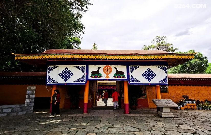 1791528899345 - 旅行杂谈 文化历史 民俗人文 交通贴士 在野 去没有天花板的地方