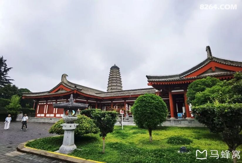 1791609248212 - 旅行杂谈 文化历史 民俗人文 交通贴士 在野 去没有天花板的地方