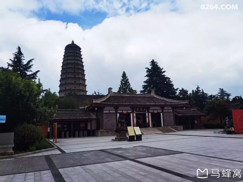 1791609252736 - 旅行杂谈 文化历史 民俗人文 交通贴士 在野 去没有天花板的地方