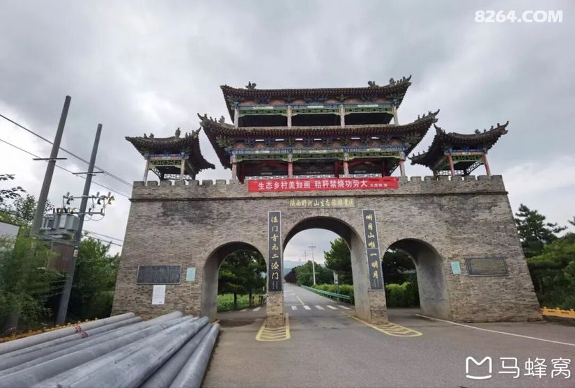 1791609336370 - 旅行杂谈 文化历史 民俗人文 交通贴士 在野 去没有天花板的地方