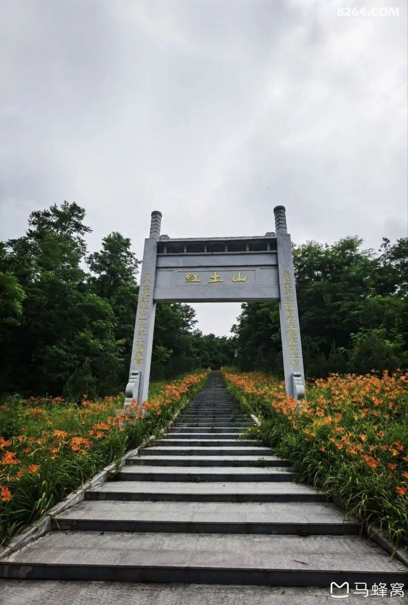 1791609349456 - 旅行杂谈 文化历史 民俗人文 交通贴士 在野 去没有天花板的地方