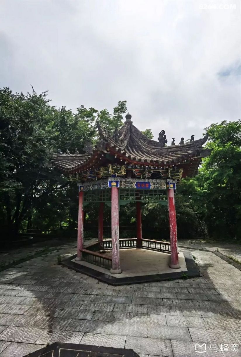 1791609353111 - 旅行杂谈 文化历史 民俗人文 交通贴士 在野 去没有天花板的地方