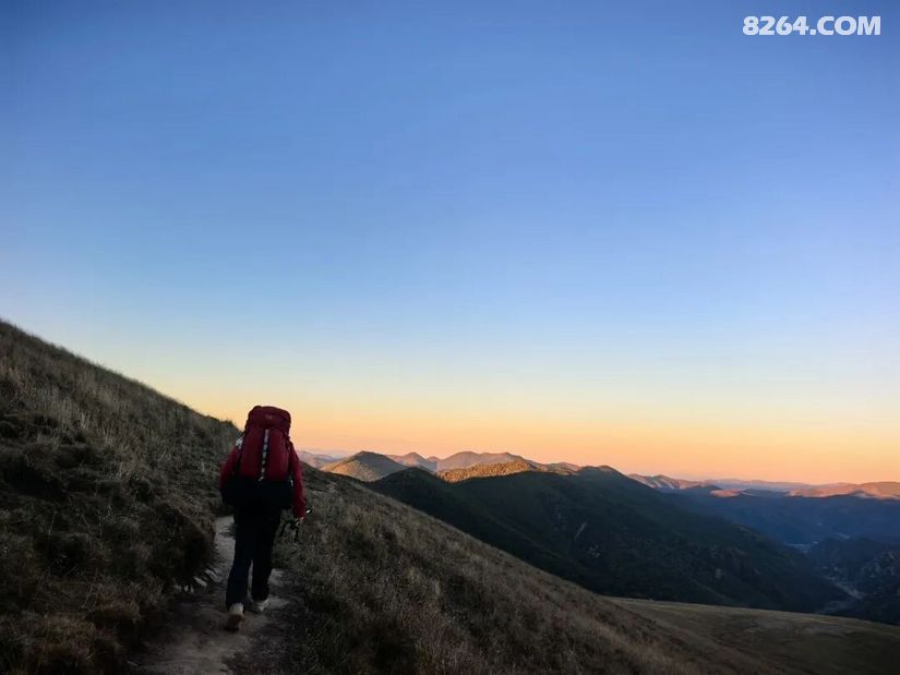 1791614393707 - 徒步登山 穿越攀岩 雪山步道 户外路线 在野 去没有天花板的地方