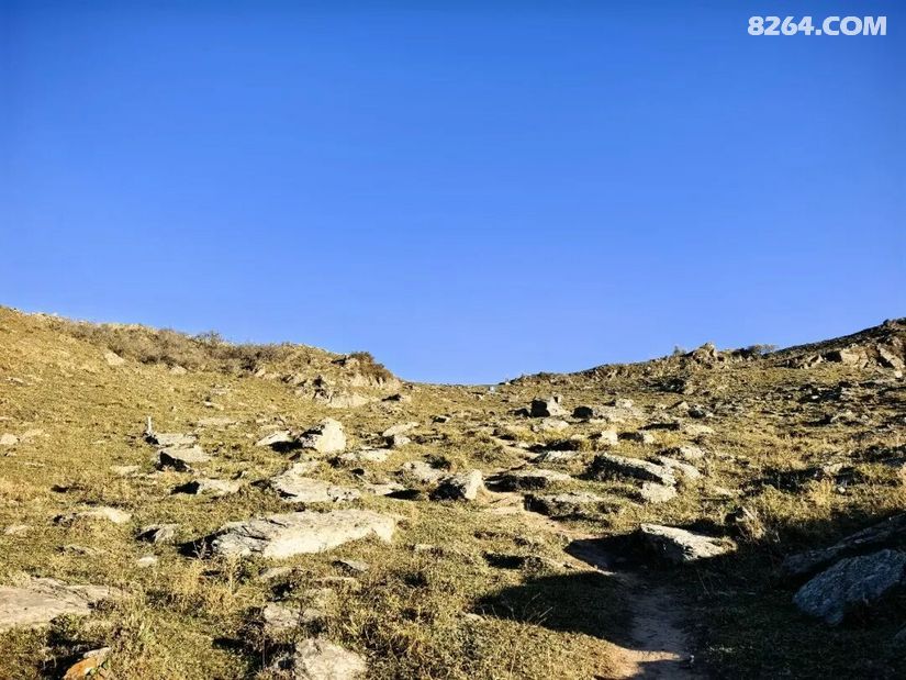 1791614409629 - 徒步登山 穿越攀岩 雪山步道 户外路线 在野 去没有天花板的地方