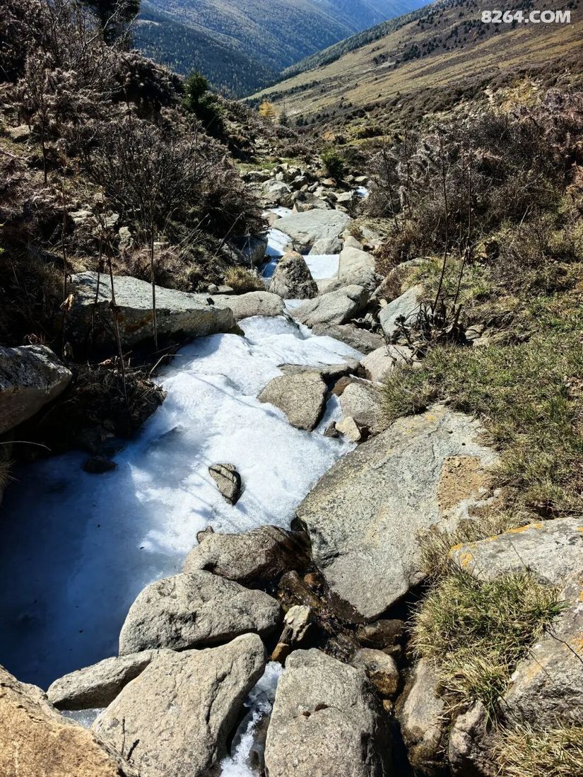 1791614416543 - 徒步登山 穿越攀岩 雪山步道 户外路线 在野 去没有天花板的地方