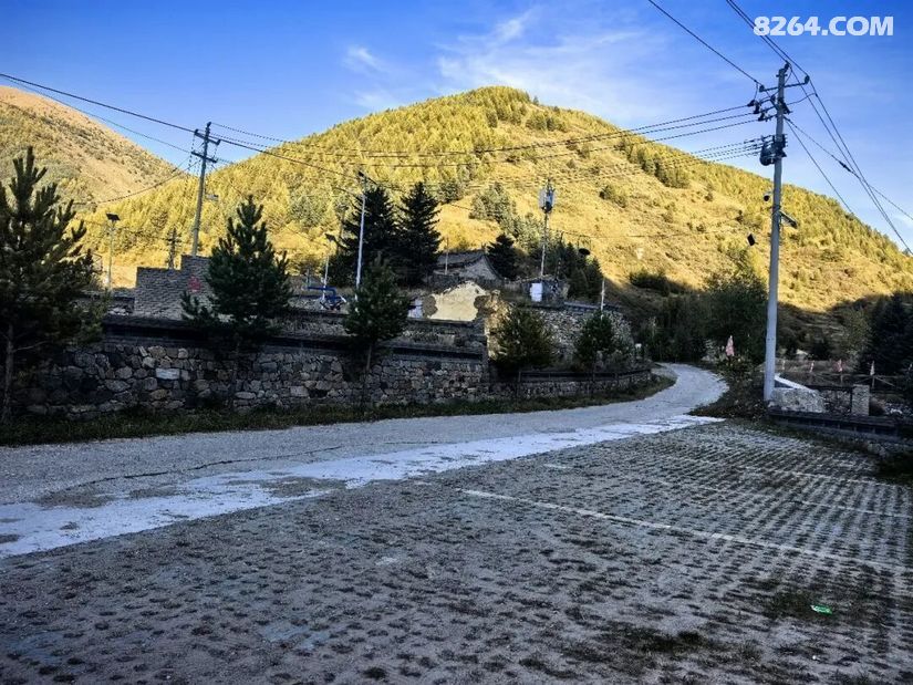 1791614427298 - 徒步登山 穿越攀岩 雪山步道 户外路线 在野 去没有天花板的地方