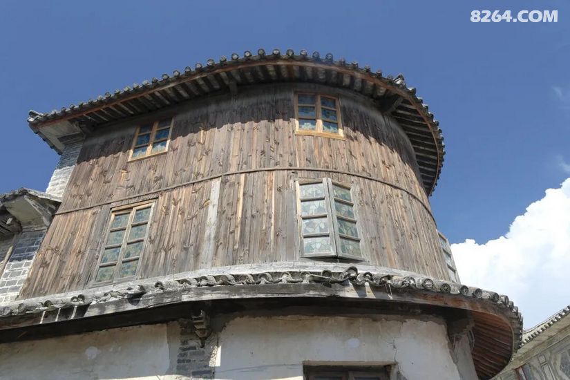 1791870442778 - 旅行杂谈 文化历史 民俗人文 交通贴士 在野 去没有天花板的地方