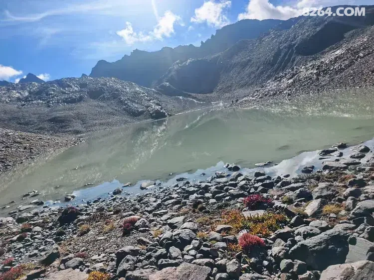 1791949213410 - 旅行杂谈 文化历史 民俗人文 交通贴士 在野 去没有天花板的地方
