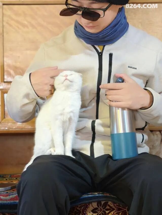 1792040843288 - 旅行杂谈 文化历史 民俗人文 交通贴士 在野 去没有天花板的地方